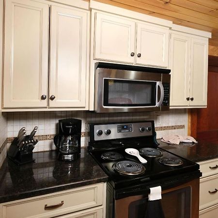 Karens Cozy Cottage Гатлинбург Экстерьер фото