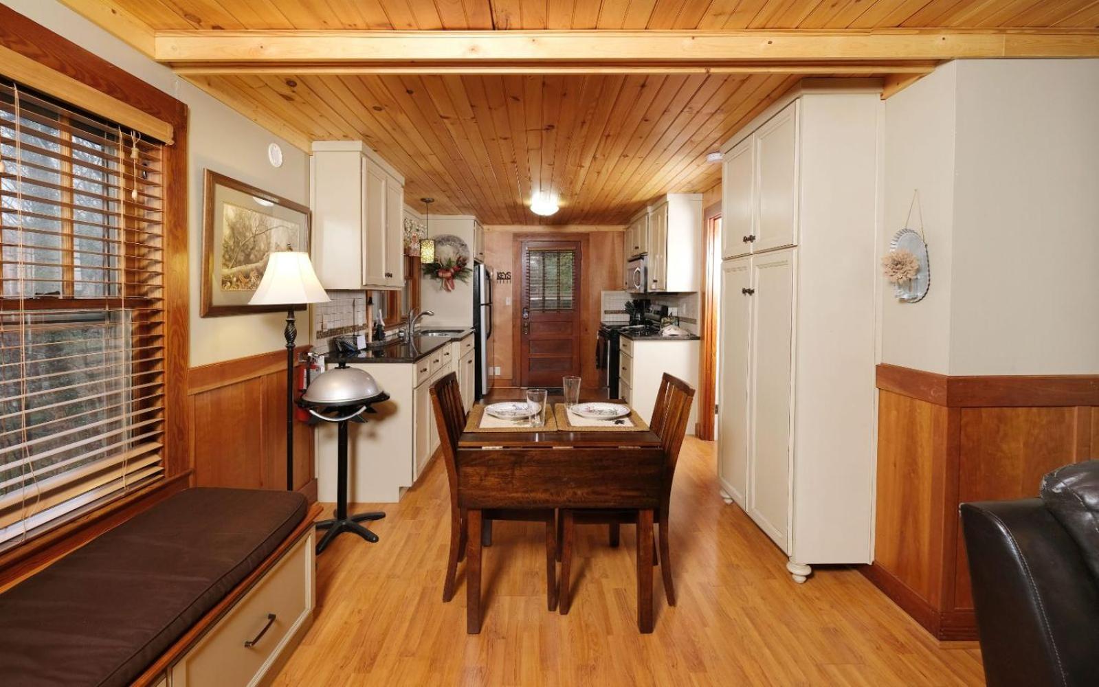 Karens Cozy Cottage Гатлинбург Экстерьер фото